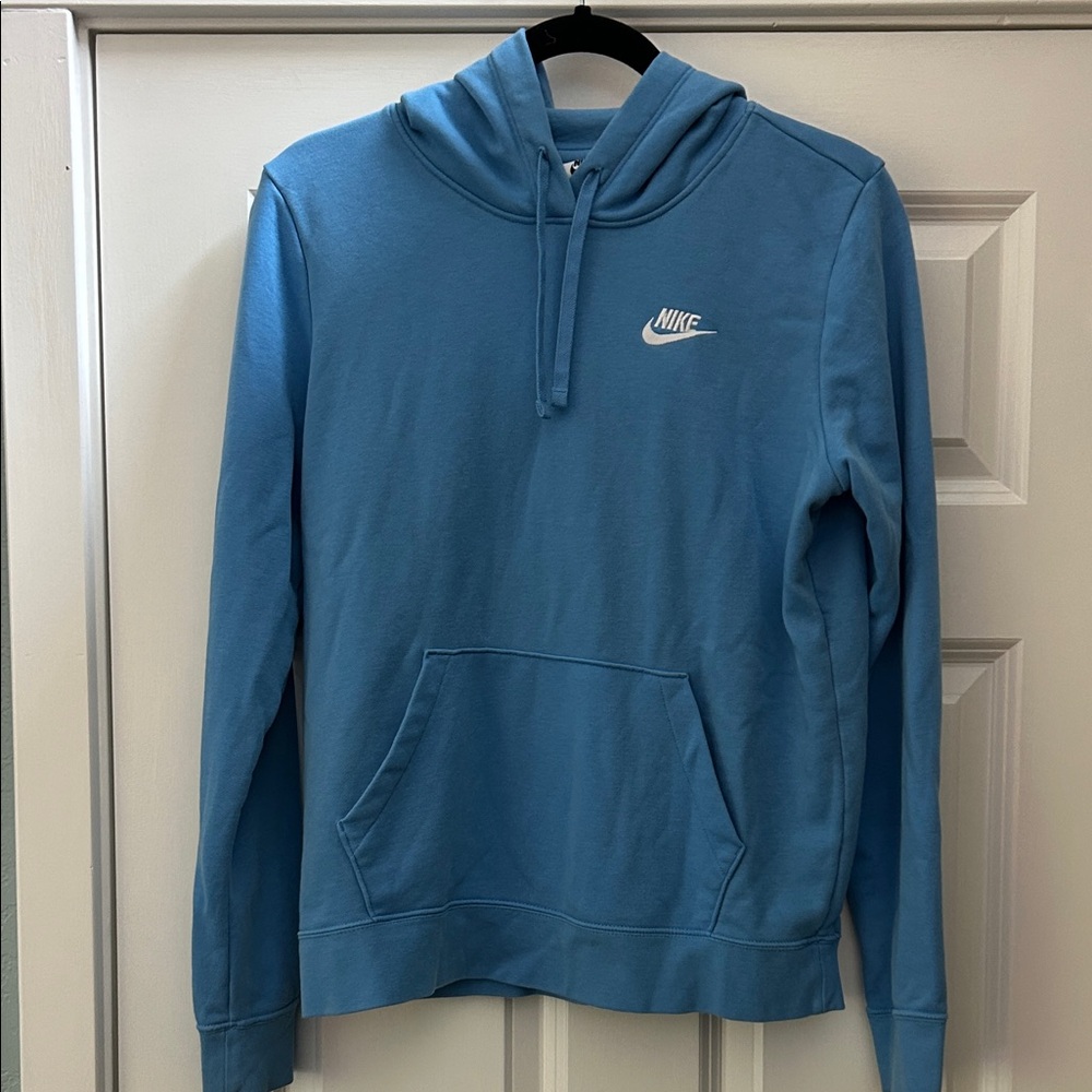 Nike Women’s University Blue Hoodie Size Small